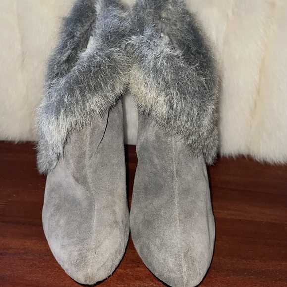 Mariah Carey Suede Leather w/Faux Fur Stiletto Boots Gray Genuine Leather Size 8 - Picture 6 of 11